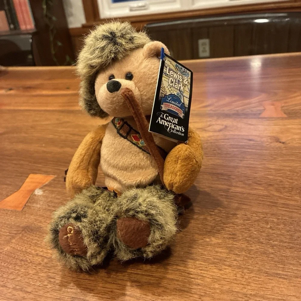 Limited Treasures Lewis & Clark Great American Collection Clark Plush Bear 9